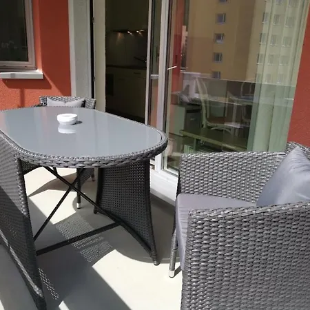 Skyline 204 Apartment