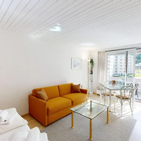 Skyline 204 Apartment *